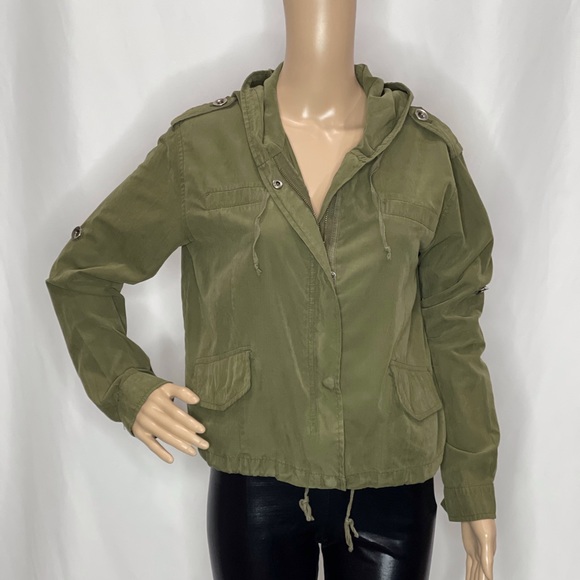 Brandy Melville Army Green Jacket - Picture 2 of 5